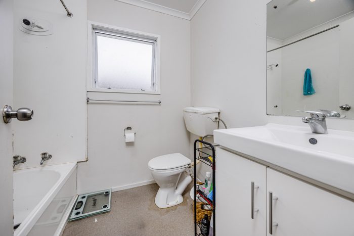 1/20 Solveig Place, Randwick Park, Manukau City, Auckland, 2105, New Zealand