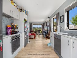 8 Awatiro Drive, Kaukapakapa, Rodney, Auckland, 0871, New Zealand