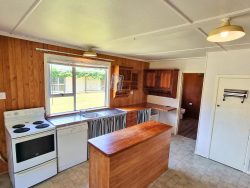 374 Abel Tasman Drive, Takaka, Tasman, Nelson / Tasman, 7183, New Zealand