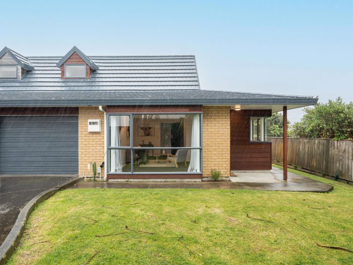 55B Ranui Terrace, Tawa, Wellington, 5028, New Zealand