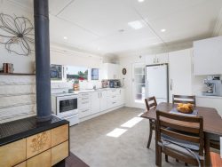 6 Betten Street, Waimate, Canterbury, 7924, New Zealand