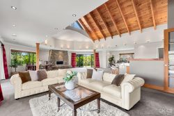 14 Mount Marua Way, Timberlea, Upper Hutt, Wellington, 5018, New Zealand