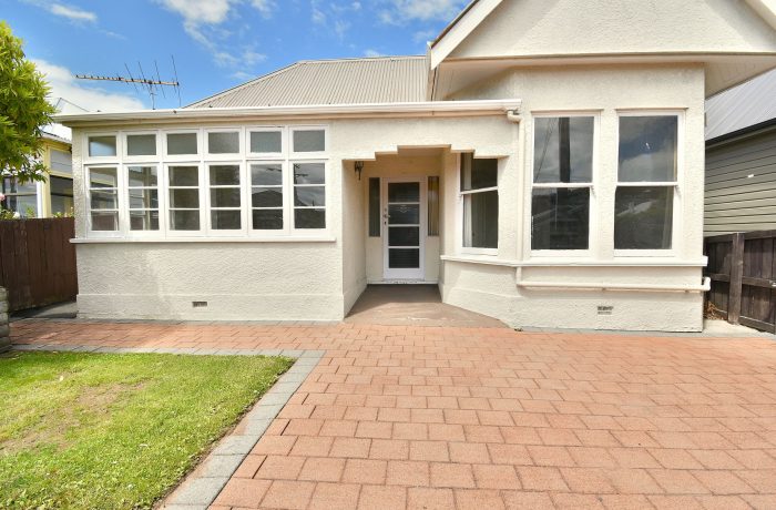 12 Coughtrey Street, Saint Clair, Dunedin, Otago, 9012, New Zealand
