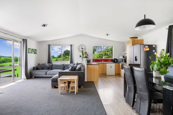 1822 State Highway 12, Paparoa, Kaipara, Northland, 0571, New Zealand