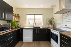 2/196 England Street, Linwood, Christchurch City, Canterbury, 8011, New Zealand