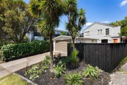 5 Don Croot Street, Western Springs, Auckland, 1021, New Zealand