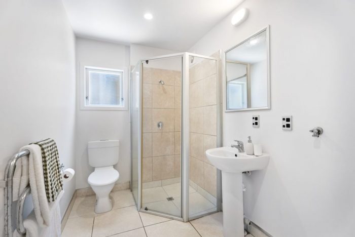 5 Don Croot Street, Western Springs, Auckland, 1021, New Zealand