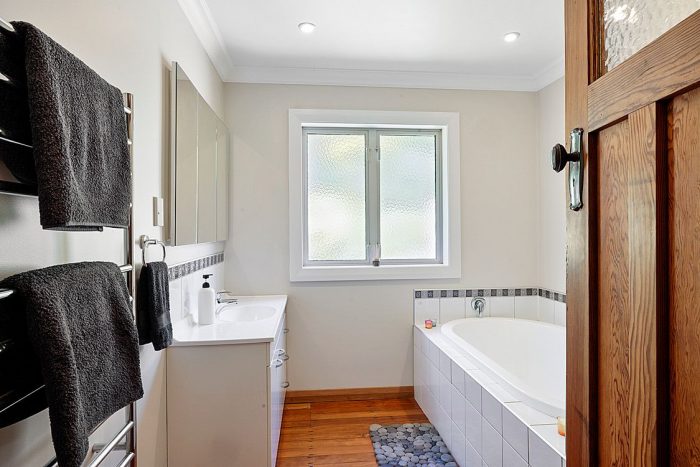 6139 South Road, Opunake, South Taranaki, Taranaki, 4685, New Zealand