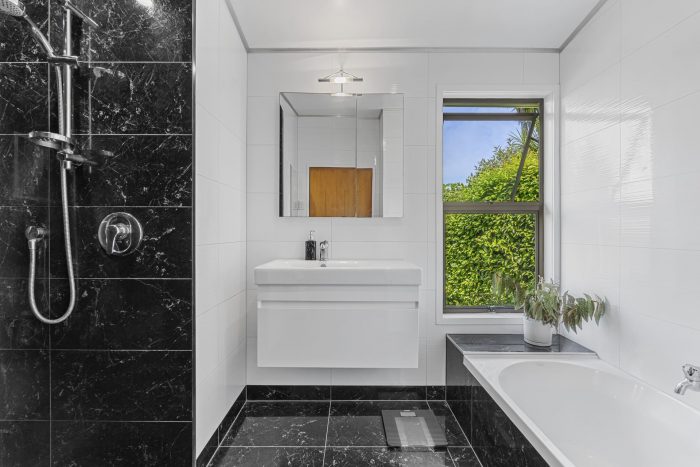 3H Wallace Place, Westown, New Plymouth, Taranaki, 4310, New Zealand
