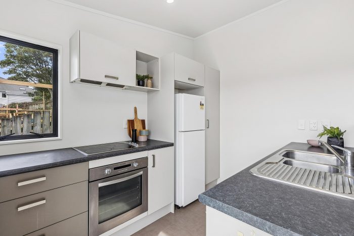78C Queens Drive, Lyall Bay, Wellington, 6022, New Zealand