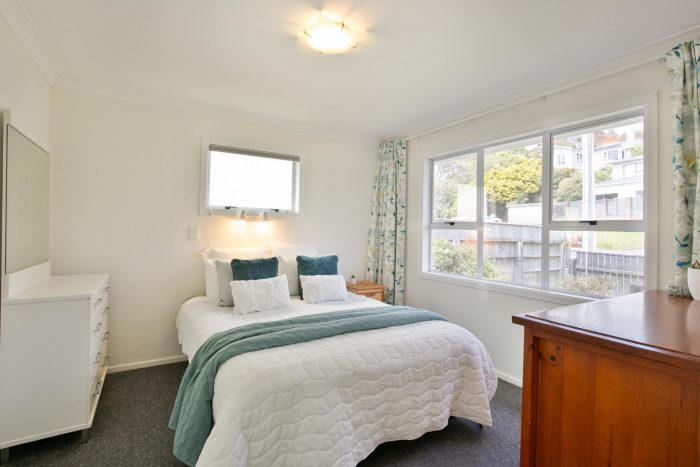 9 Kowhai Street, Tawa, Wellington, 5028, New Zealand