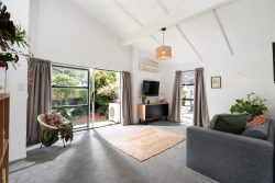 42 Weka Street, Miramar, Wellington, 6022, New Zealand