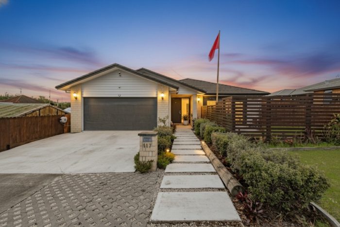 117 Parkhaven Drive, Rosehill, Papakura, Auckland, 2113, New Zealand