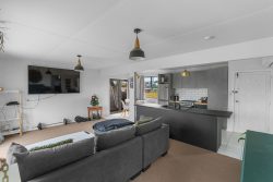 127 Queen Street, Levin, Horowhenua, Manawatu / Whanganui, 5510, New Zealand