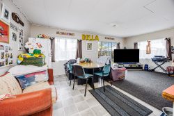 1/5 Solveig Place, Randwick Park, Manukau City, Auckland, 2105, New Zealand