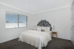 43 Stace Hopper Drive, One Tree Point, Whangarei, Northland, 0118, New Zealand