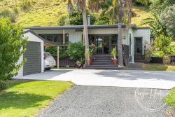 10 Regent Street, Whakapirau, Kaipara, Northland, 0583, New Zealand