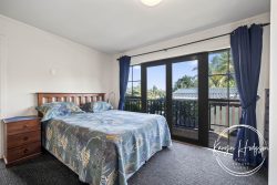 10 Regent Street, Whakapirau, Kaipara, Northland, 0583, New Zealand