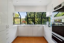 19 Sylvan Park Avenue, Milford, North Shore City, Auckland, 0620, New Zealand