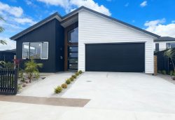 13 Tukutata Crescent, Milldale, Rodney, Auckland, 0932 New Zealand