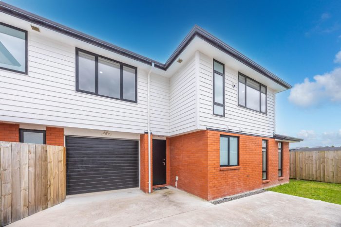 2/57 Waireka Road, Rototuna, Hamilton, Waikato, 0230, New Zealand