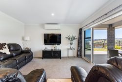 17 Manatu Close, Whangamata, Thames-Coromandel, Waikato, 3620, New Zealand
