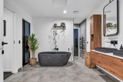 135A Brecon Road, Stratford, Taranaki, 4332, New Zealand