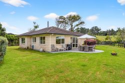 1014 South Head Road South Head Helensville Rodney Auckland 0874 New Zealand