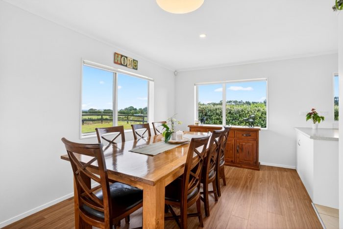 1014 South Head Road South Head Helensville Rodney Auckland 0874 New Zealand