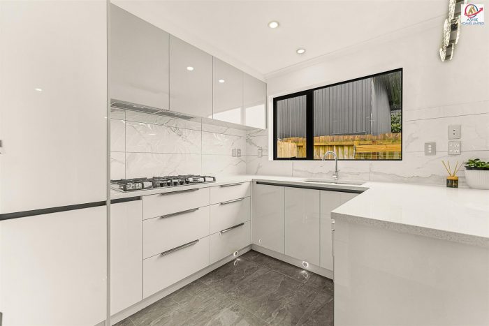 11A McInnes Road, Weymouth, Manukau City, Auckland, 2103, New Zealand