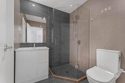 12A Mcleod Road, Weymouth, Manukau City, Auckland, 2103, New Zealand