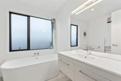 33 Atkins Road, Luggate, Wanaka, Otago, 9382, New Zealand