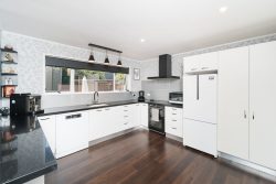 3 Gainsborough Grove, Highbury, Palmerston North, Manawatu / Whanganui, 4412, New Zealand