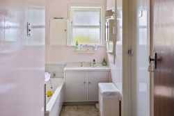 3 Warwick Street, Patea, South Taranaki, Taranaki, 4520, New Zealand