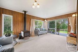 5 Regent Street, Whakapirau, Kaipara, Northland, 0583, New Zealand