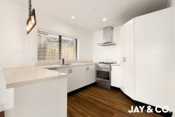 2/27 Union Street, Papakura, Auckland, 2110, New Zealand