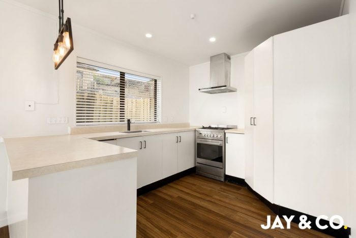 2/27 Union Street, Papakura, Auckland, 2110, New Zealand