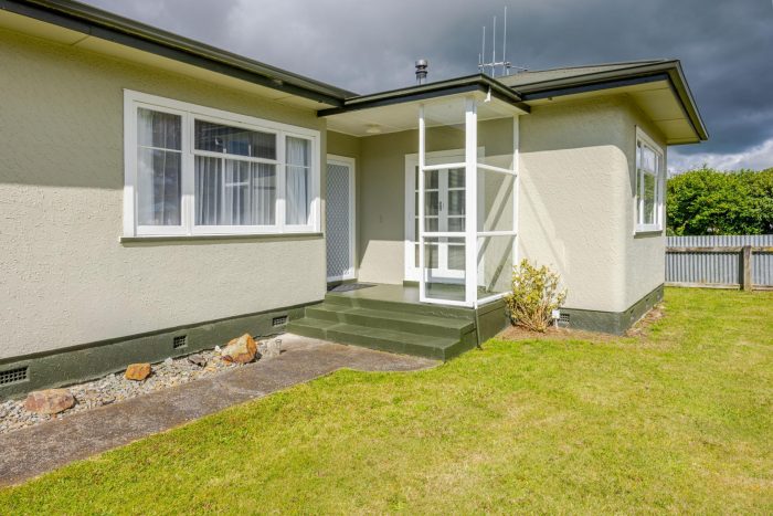 39 Hospital Street, Dannevirke, Tararua, Manawatu / Whanganui, 4930, New Zealand