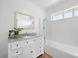 5 Turville Crescent, Newlands, Wellington, 6037, New Zealand