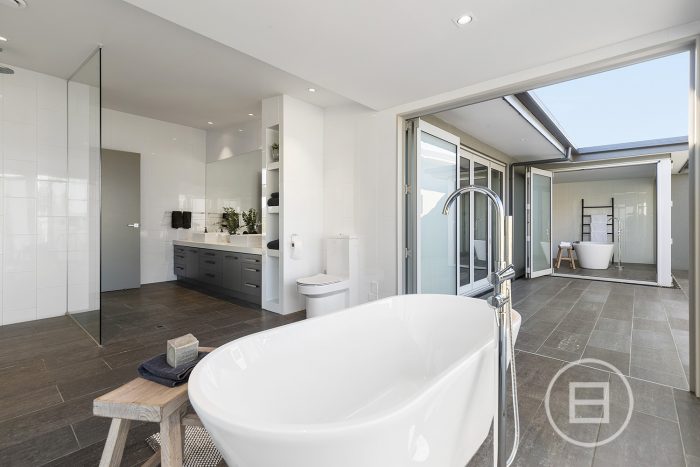 8 Kahiwi Drive, Lower Shotover, Queenstown-Lakes, Otago, 9304, New Zealand