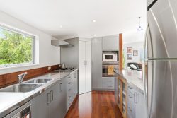 15B Perth Street, Ngaio, Wellington, 6035, New Zealand