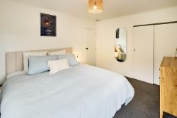 20 Baylands Drive, Newlands, Wellington, 6037, New Zealand