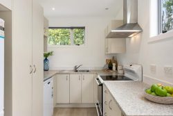 3 Brydon Way, Paparangi, Wellington, 6037, New Zealand