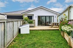 75 Erlestoke Crescent, Churton Park, Wellington, 6037, New Zealand
