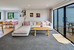 75 Erlestoke Crescent, Churton Park, Wellington, 6037, New Zealand