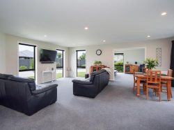 32 Lumsden Drive, Waikiwi, Invercargill, Southland, 9810, New Zealand