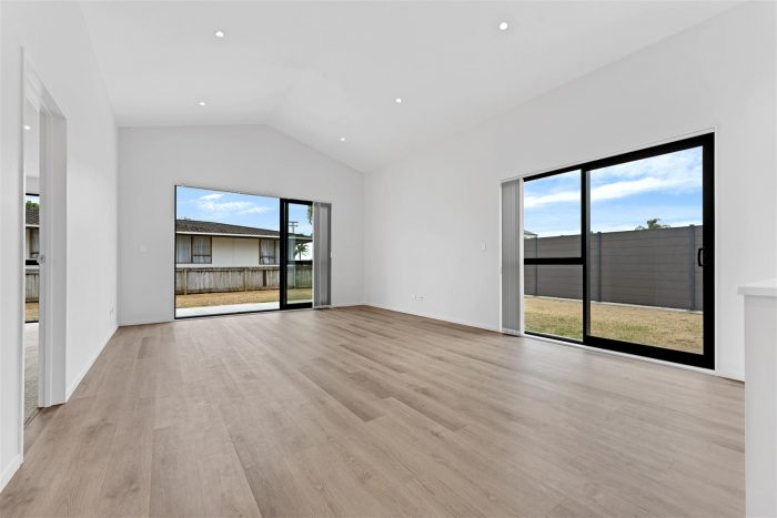 104 Mataikokako Loop, Kawakawa Bay, Manukau City, Auckland, 2585, New Zealand