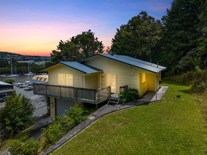 24 Riverside Drive Riverside Whangārei Northland 0112 New Zealand