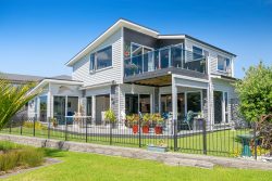 27 Schooner Avenue, Snells Beach, Rodney, Auckland, 0920, New Zealand