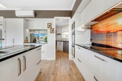 27 Schooner Avenue, Snells Beach, Rodney, Auckland, 0920, New Zealand